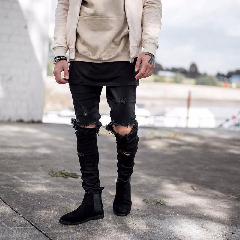 How To Wear & Style Distressed & Ripped Jeans
