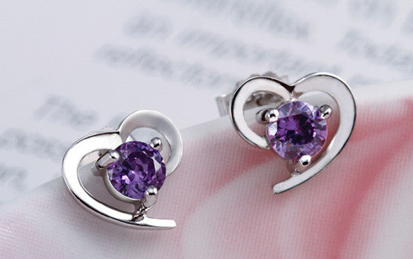 Silver Heart Shaped Stud Earrings For Lovely Lady