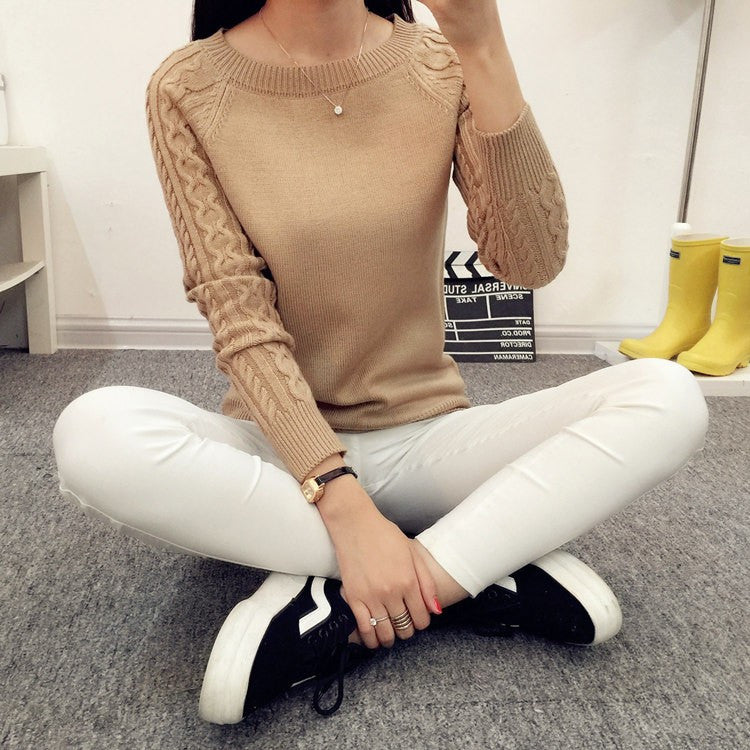 Knitted Pullovers And Sweaters For Women