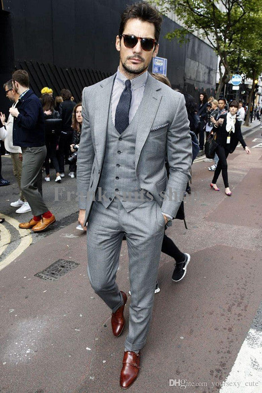 Best Selling Wedding & Business Groomsman Blue Suits for Men (Jacket+Pant+Vest+Tie)