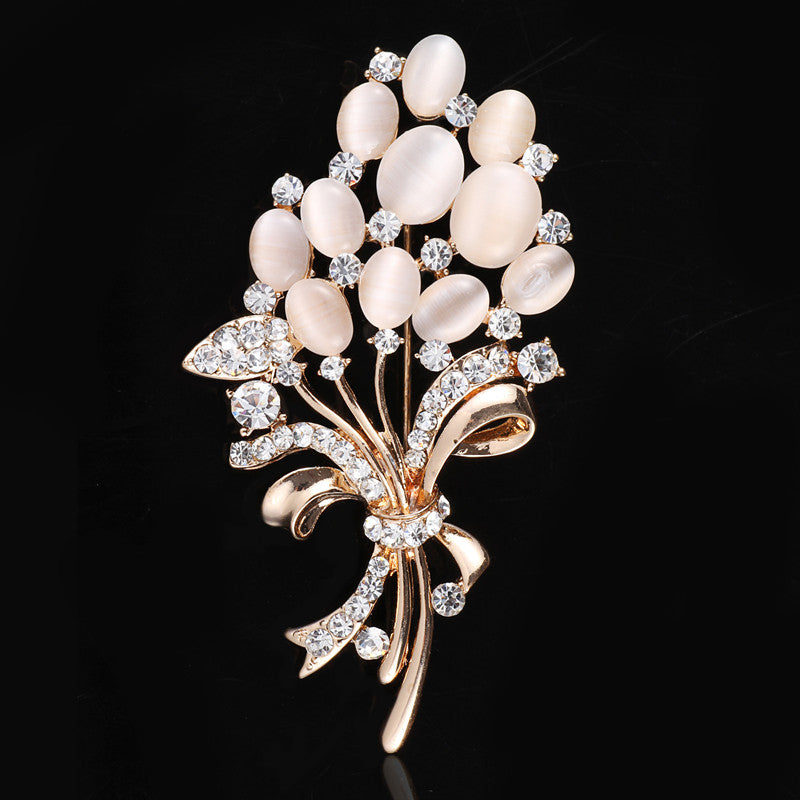 Fashionable Opal Stone Flower Brooch Pin