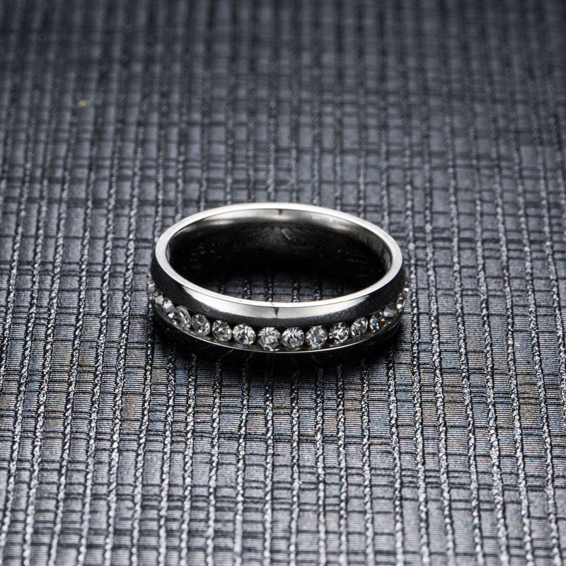 Wedding Design Exquisite Inlaid Cubic Zirconia Ring for Women wr-