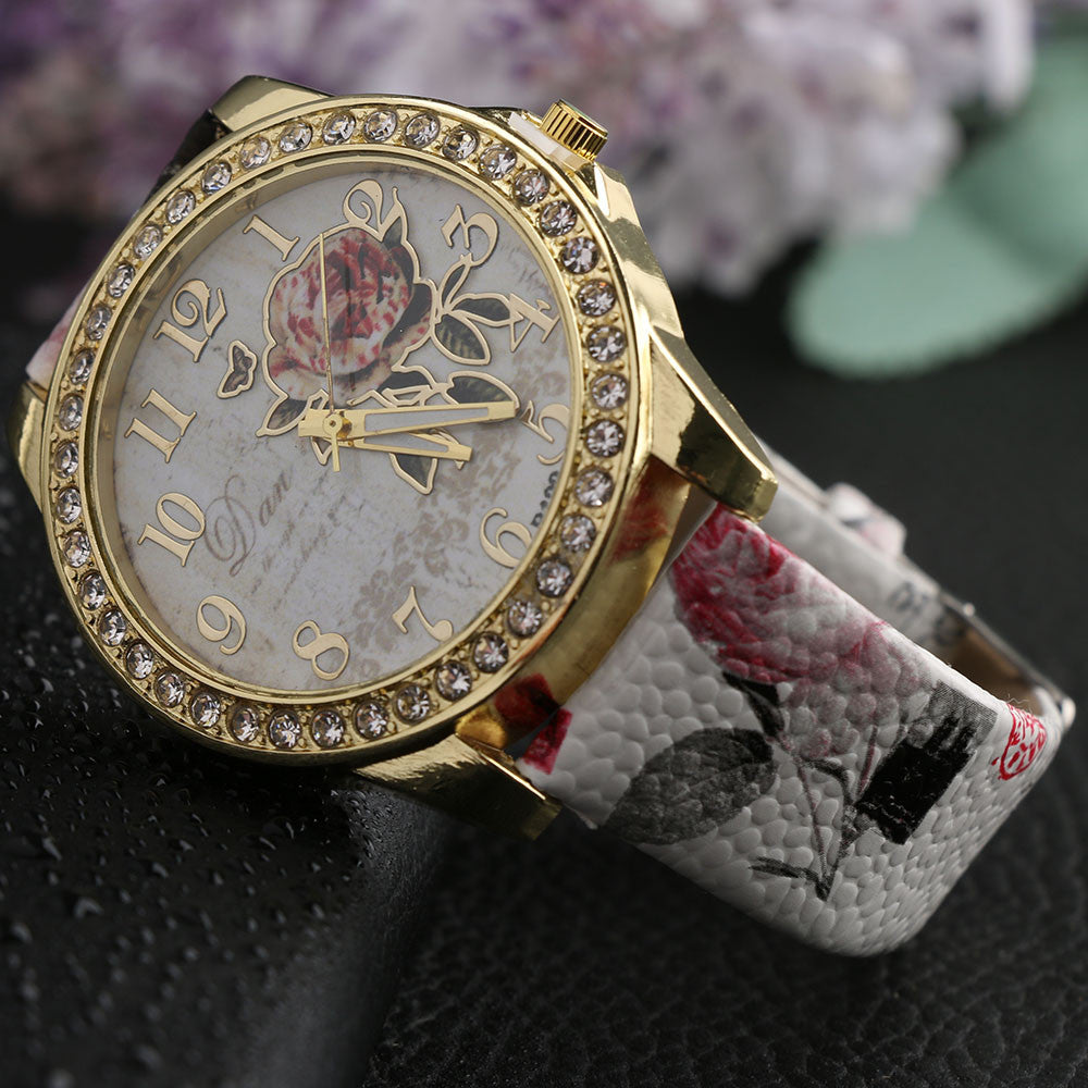 Rose Flower And Diamond Design Quartz Watch ww-b