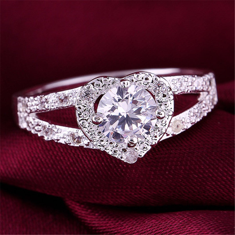 Cute Crystal Stone High Quality Silver Wedding Ring wr-