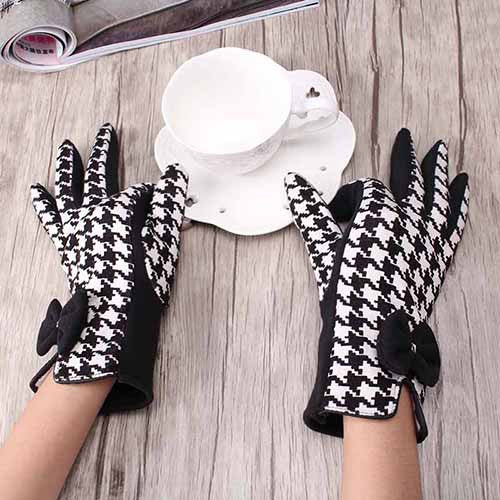 Black White Plaid Bowknot Fashion Gloves For Women