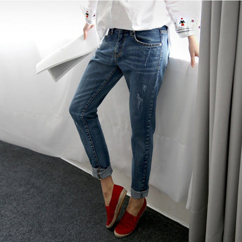 Vintage Distressed Regular Spandex Ripped Jeans for Woman