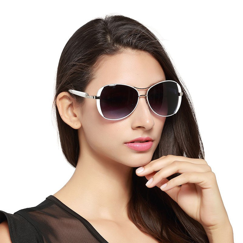 Elegant Design Luxury Sunglasses for Women