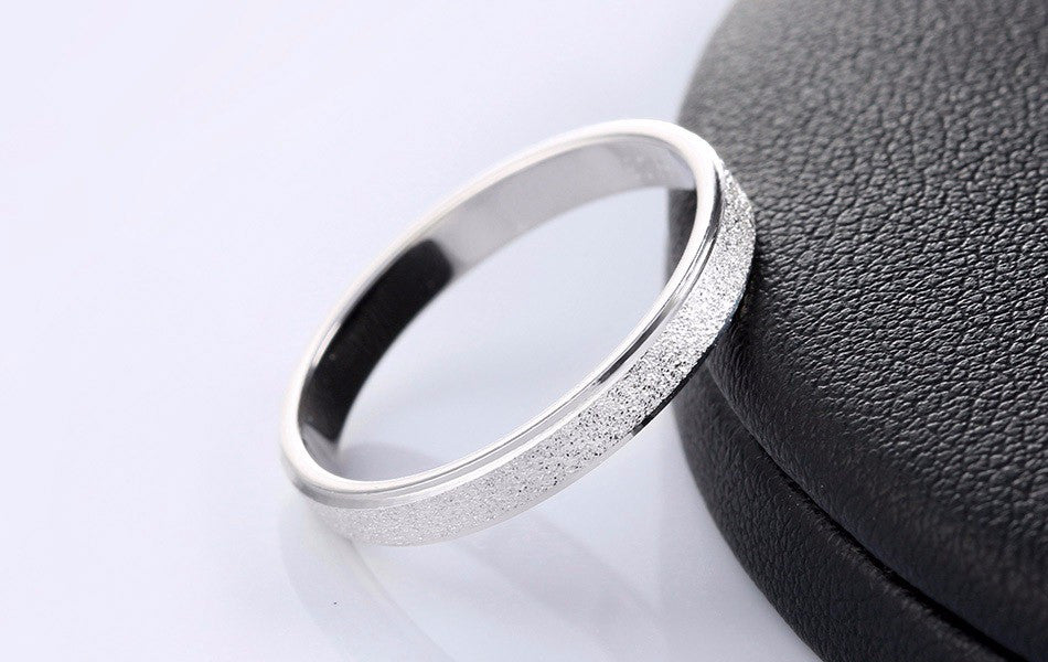 Platinum Plated Silver Ring With Frosting Surface Unisex Ring
