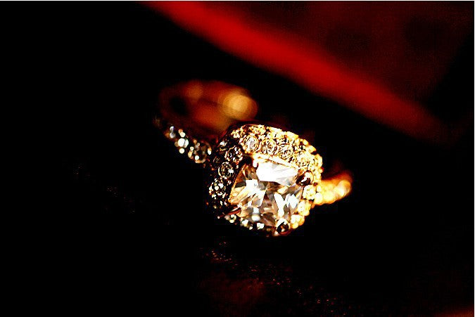 Luxury Elegance Fashion Princess Square Man-Made Ring wr-
