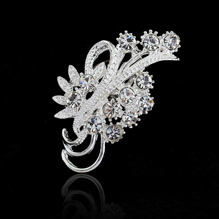 Elegant Delicate flower Brooches Collar Pins