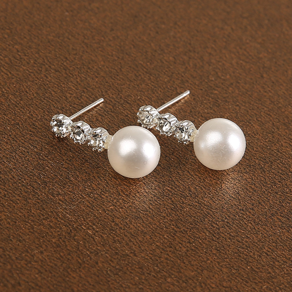 Beautiful Auger Pearl Earrings