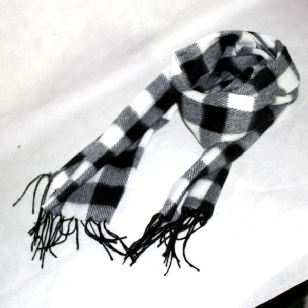 White&Black Plaids Warm Wool Fleece Unisex Scarves