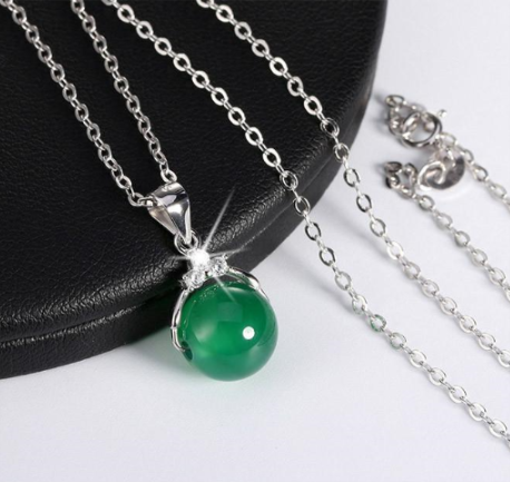 Green Agate Pendant Necklaces with Shiny Austrian Crystal & Silver for Women