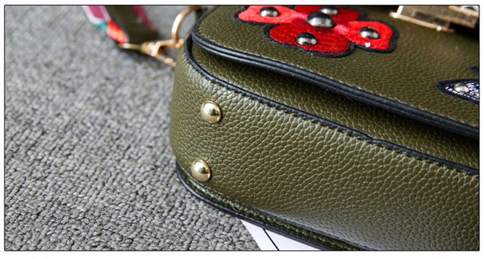 Butterfly Pattern Color Rivet & Strap Design High Quality Crossbody Bags