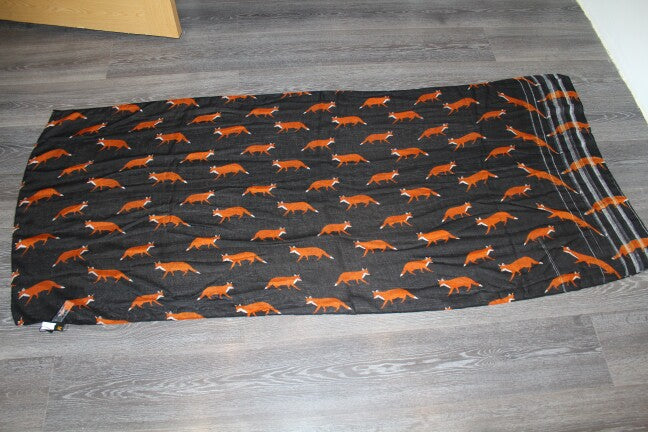 Winter Warm Soft & Elegant Fox Pattern Printed Large Scarves