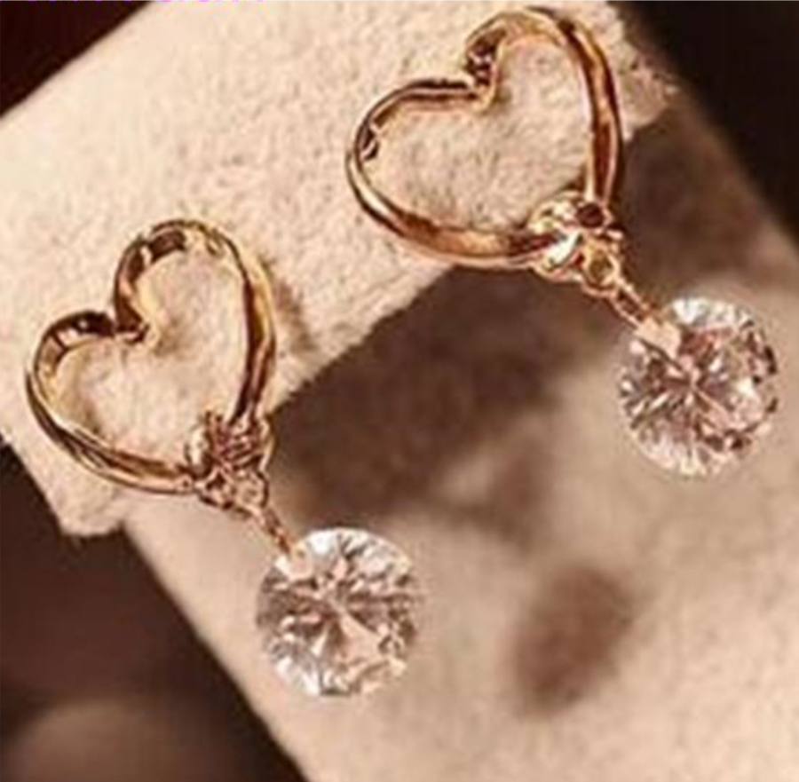 Heart Design Exquisite Earrings